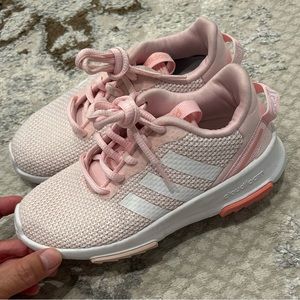 Adidas girls tennis shoes 13.5K